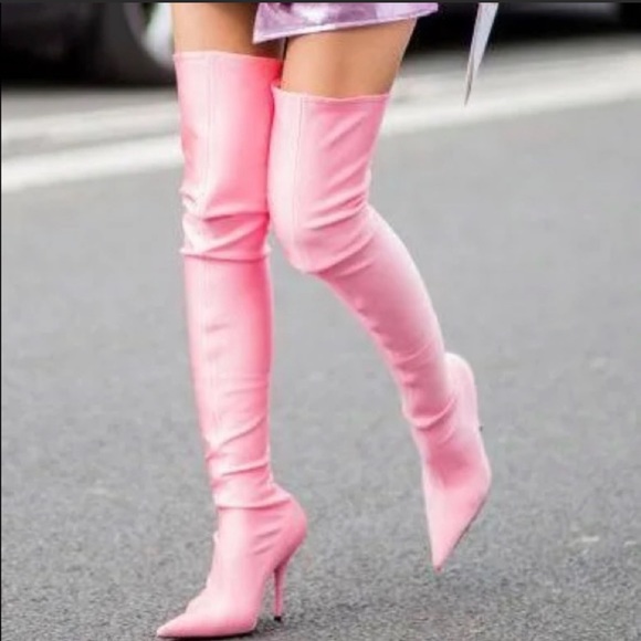 Balenciaga Pink Knife 115 Thigh Boot NWT. As seen on Kim K perfect in 4 seasons - Picture 4 of 9